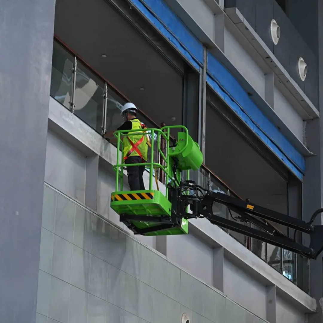 LiuGong LA16JE detalhe de chassi e jib, frota Almape