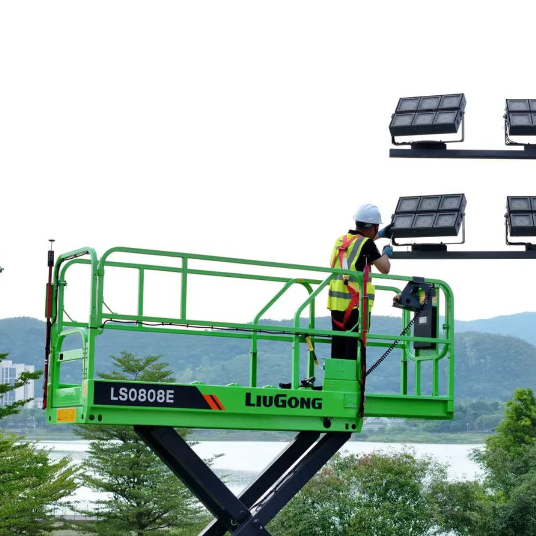LiuGong LS0808E tesoura 8m em vista 3/4, frota Almape